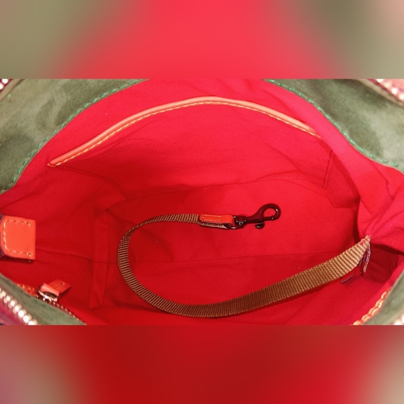 DOONEY & BOURKE CROSSBODY - Picture 3 of 5